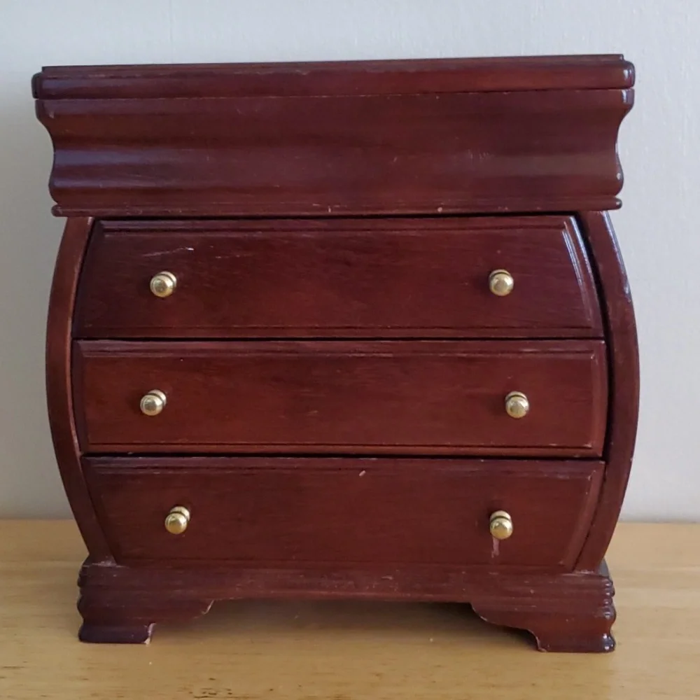 Vintage Cherry 10 x 10